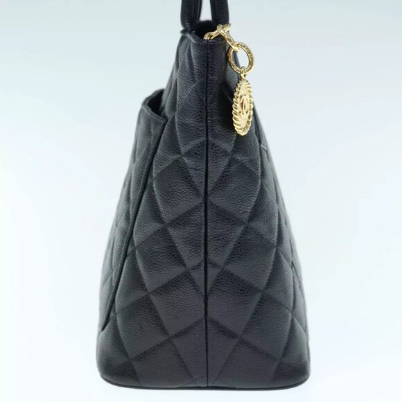 CHANEL Tote Bag Caviar Skin Standard Black CC Auth - Picture 4 of 16
